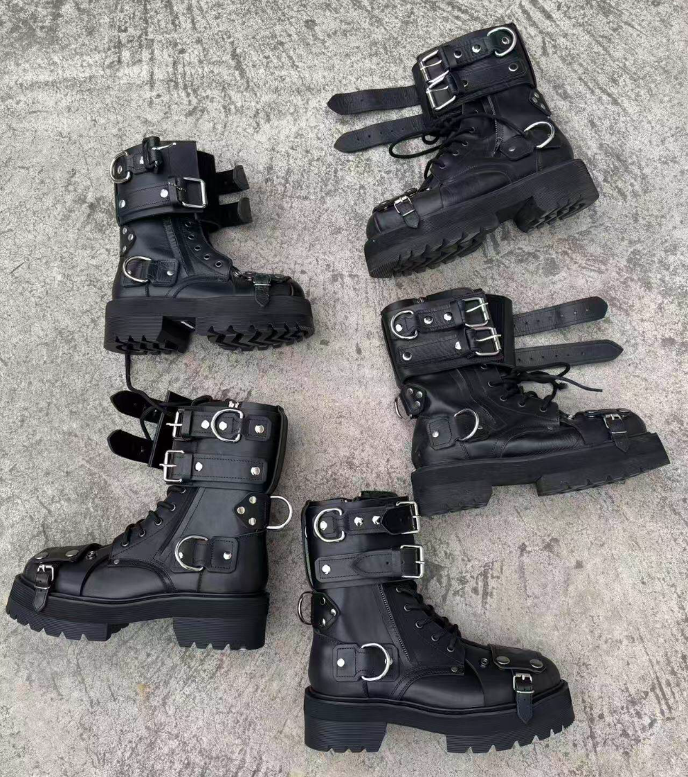 Vetements Bondage Boots