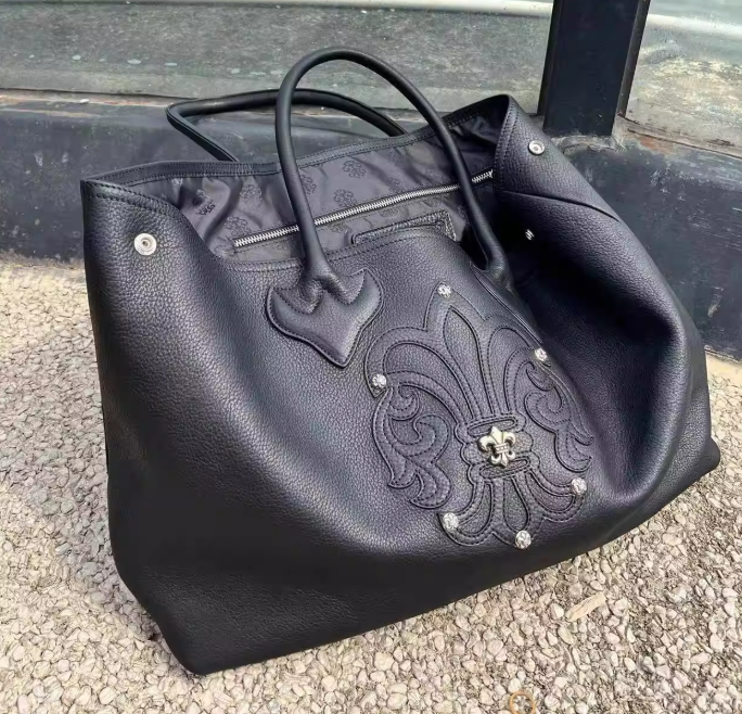 Chrome Hearts Purse (Genuine Leather)
