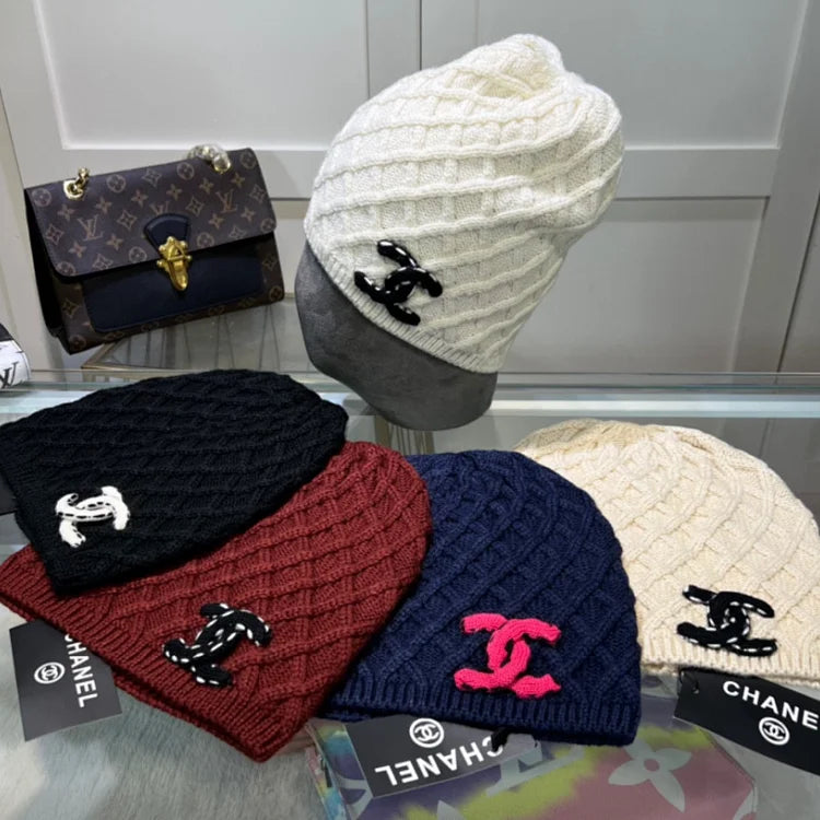 Chanel knitted cashmere hat