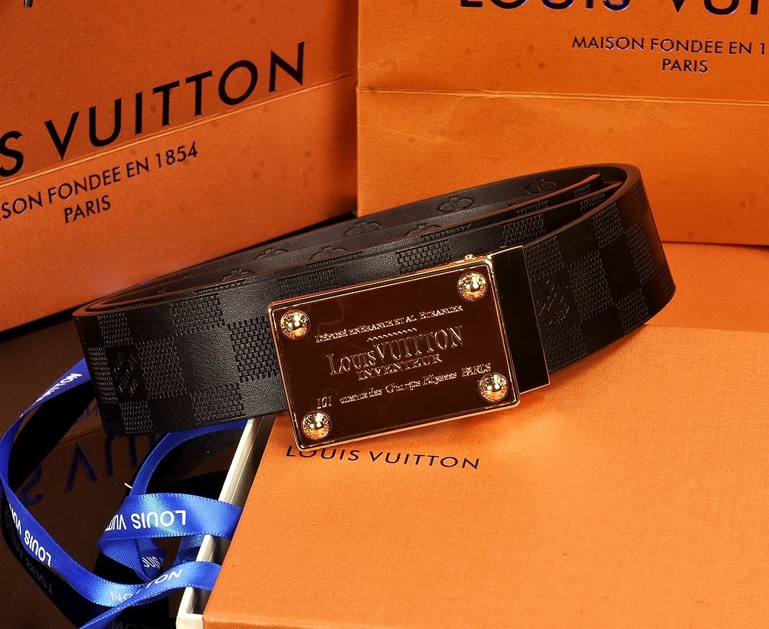 Louis Vuitton Damier Graphite Inventeur Belt
